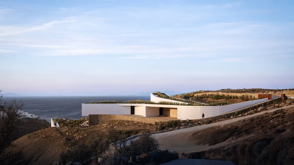 British Design Legend Tom Dixon Just Listed His Curvaceous Villa